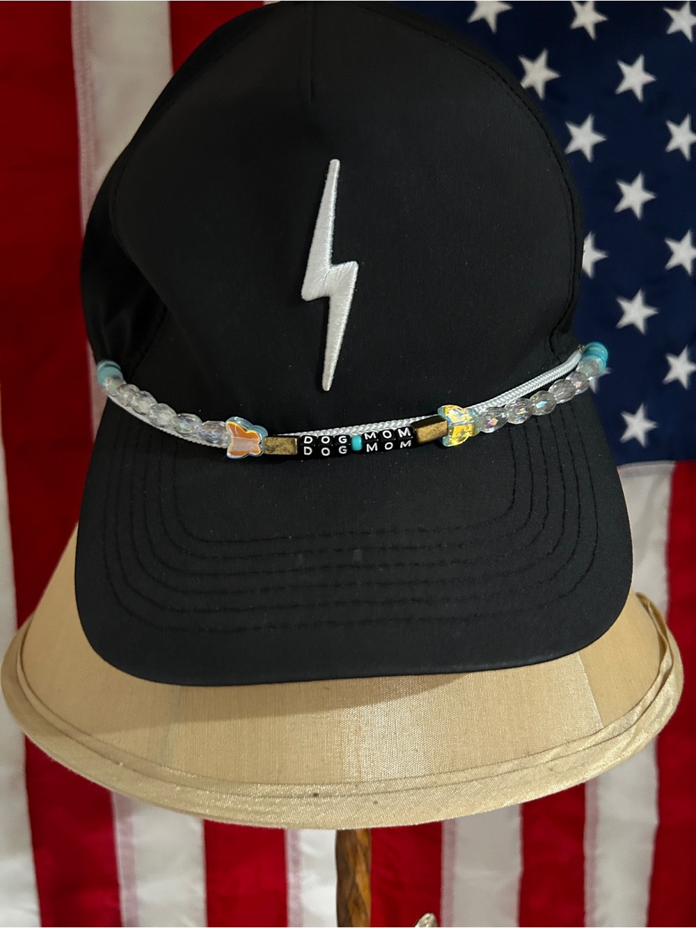 Hat chain DOG MOM handmade brand new